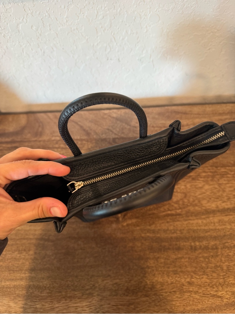 Mini Kate Spade Crossbody - Picture 2 of 4